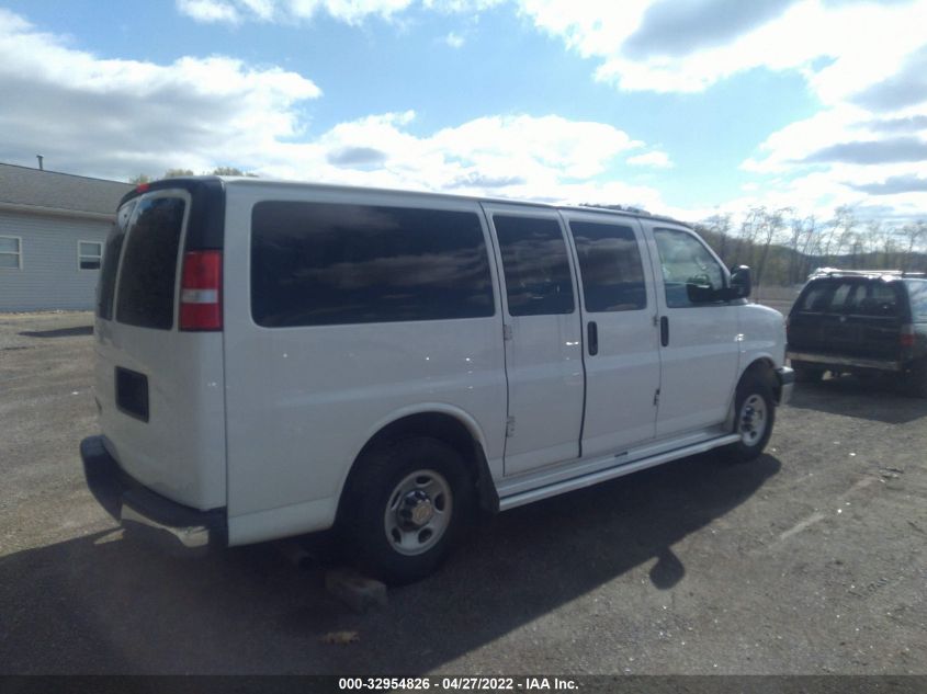 2016 CHEVROLET EXPRESS PASSENGER LT 1GAWGFFG8G1167958