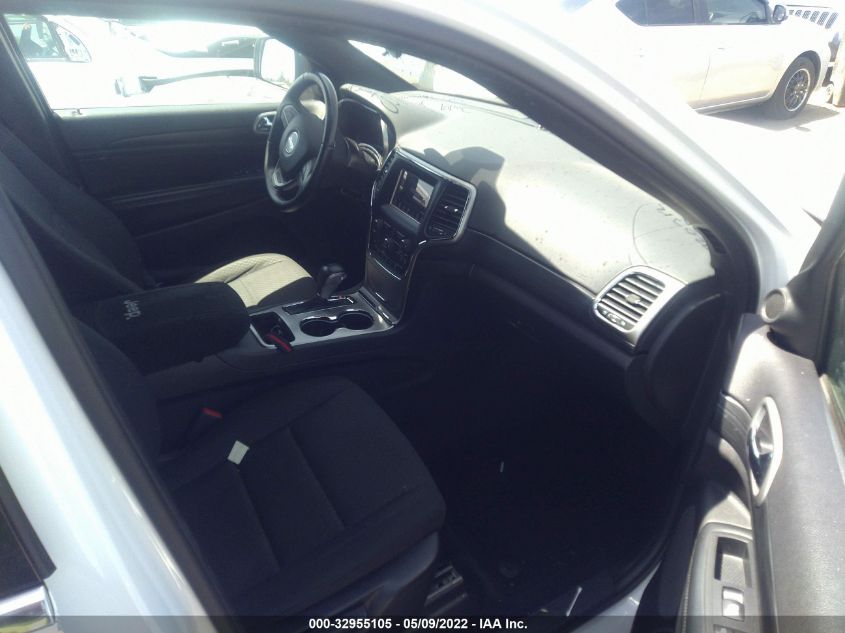 2019 JEEP GRAND CHEROKEE LAREDO E 1C4RJEAGXKC581098