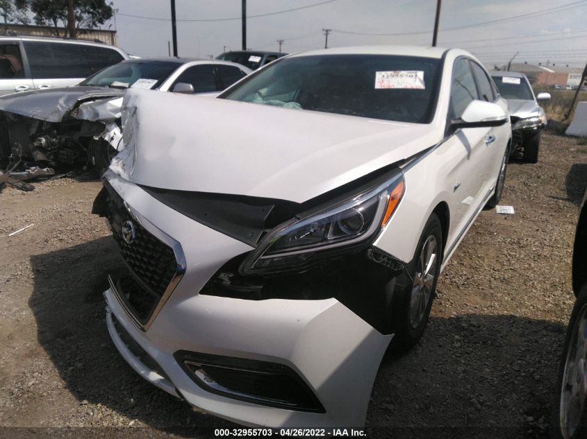 2016 HYUNDAI SONATA HYBRID SE KMHE24L17GA035243