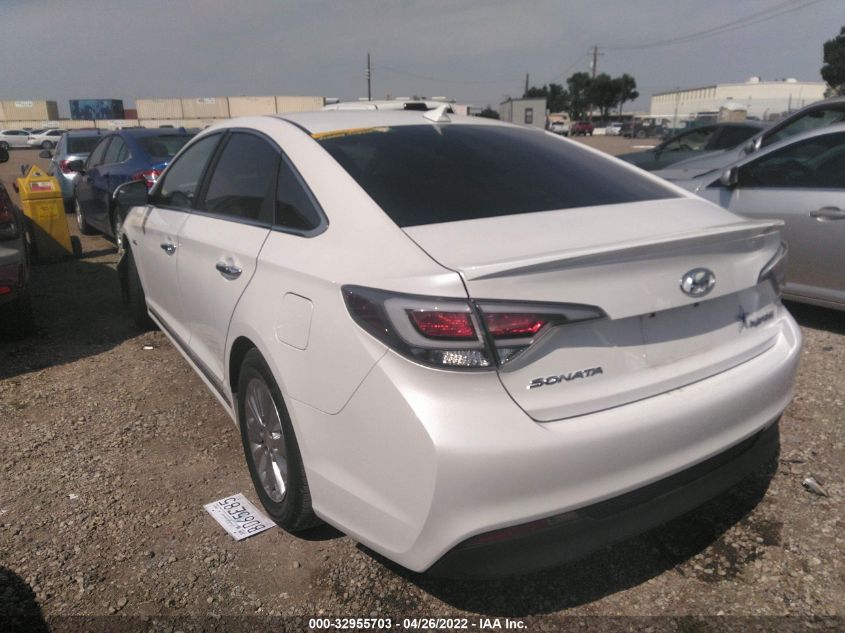 2016 HYUNDAI SONATA HYBRID SE KMHE24L17GA035243