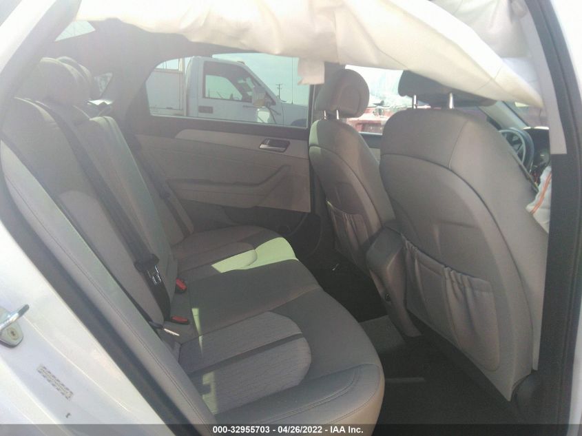 2016 HYUNDAI SONATA HYBRID SE KMHE24L17GA035243