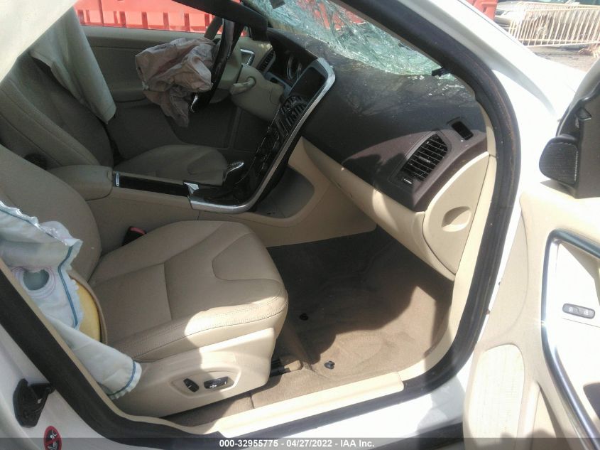 2013 VOLVO XC60 3.2L YV4952DL2D2444464