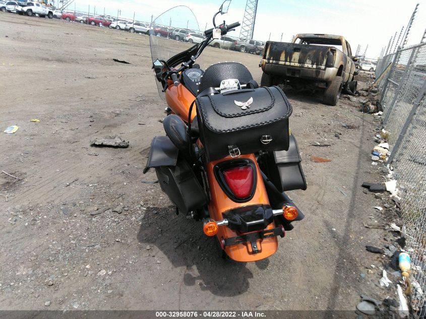 2017 SUZUKI VL1500 JS1VY56A1H2100209