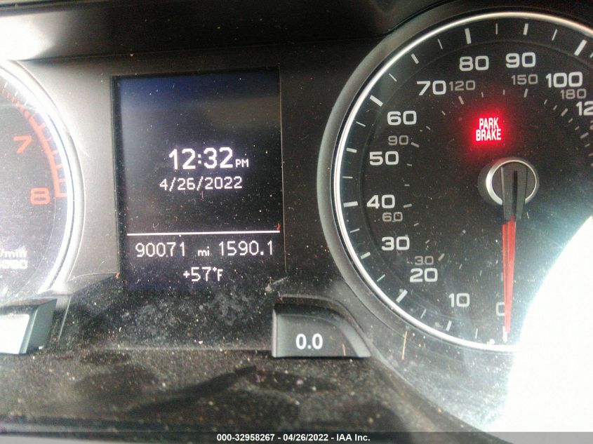 2015 AUDI A4 PREMIUM WAUBFAFL2FN014537