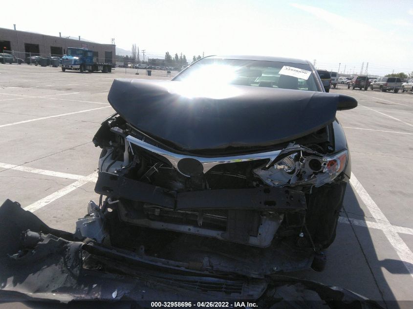 2014 TOYOTA CAMRY HYBRID LE/XLE/SE LIMITED EDITION 4T1BD1FK4EU139118