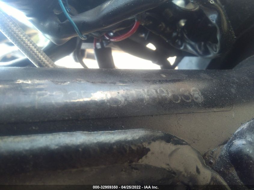 2011 YAMAHA XVS1300 CU JYAVP33E3BA003638