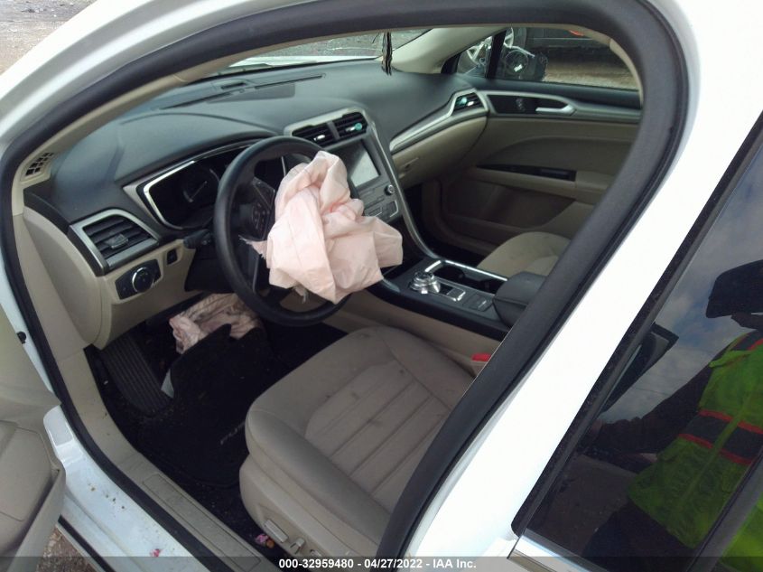2020 FORD FUSION HYBRID SE 3FA6P0LU0LR199677