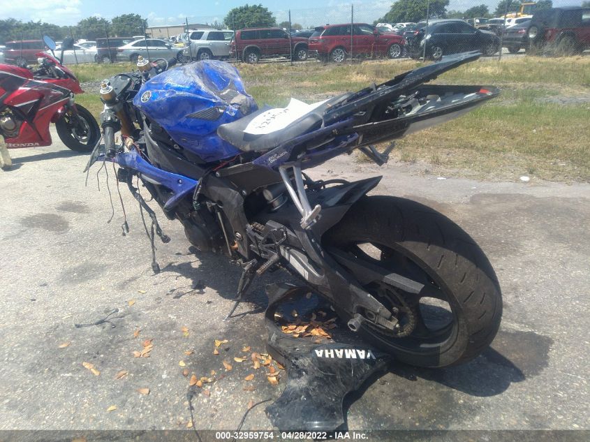2009 YAMAHA YZFR6 JYARJ16E99A011921