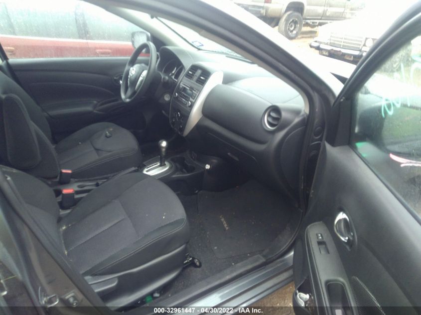 2018 NISSAN VERSA SEDAN SV 3N1CN7AP2JL860282