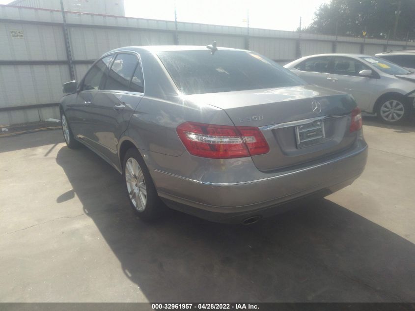 2013 MERCEDES-BENZ E-CLASS E 350 WDDHF5KB1DA772459