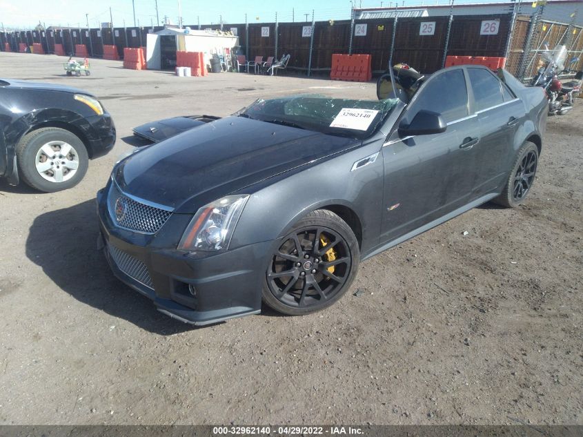 2014 CADILLAC CTS-V SEDAN 1G6DV5EP5E0105262