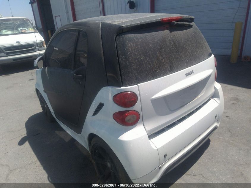 2015 SMART FORTWO PASSION/PURE WMEEJ3BA3FK808691