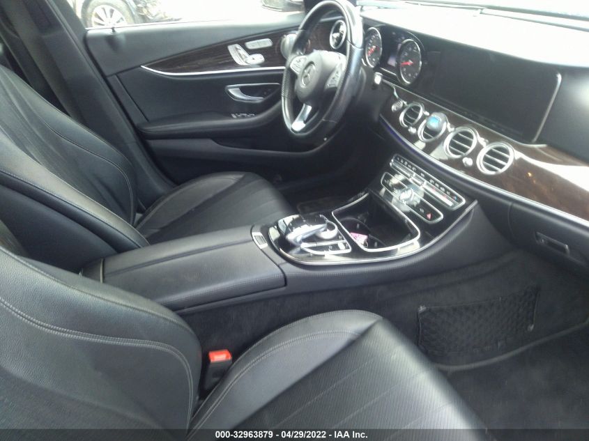 2017 MERCEDES-BENZ E-CLASS E 300 WDDZF4JB2HA038550