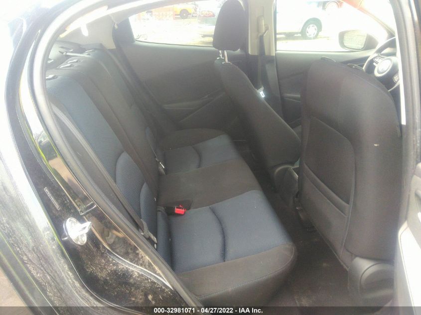 2019 TOYOTA YARIS SEDAN L/LE/XLE 3MYDLBYV1KY517323