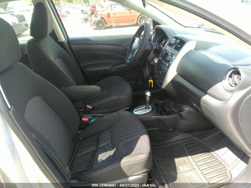 2017 NISSAN VERSA SEDAN SV 3N1CN7AP3HK431183