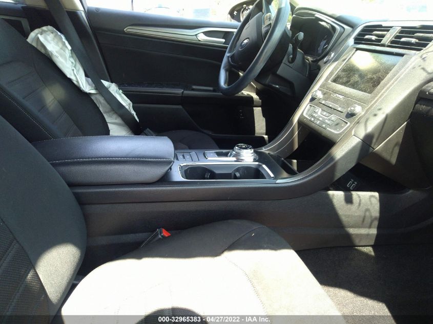 2019 FORD FUSION HYBRID SE 3FA6P0LU4KR243713