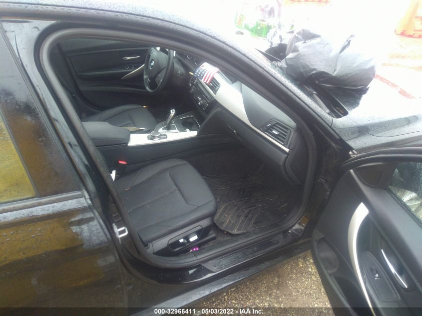 2017 BMW 3 SERIES 320I XDRIVE WBA8E5G35HNU43824