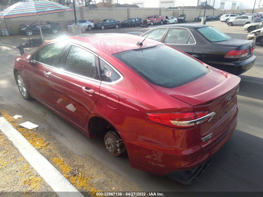 2019 FORD FUSION ENERGI TITANIUM 3FA6P0SU8KR251752