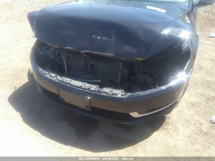 2016 VOLKSWAGEN CC TREND WVWBP7AN9GE513557