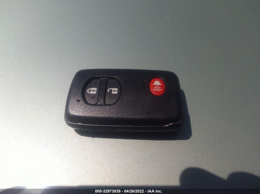 2015 TOYOTA PRIUS FOUR JTDKN3DU2F1956849