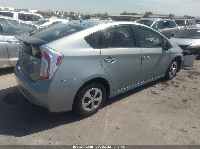 2015 TOYOTA PRIUS FOUR JTDKN3DU2F1956849