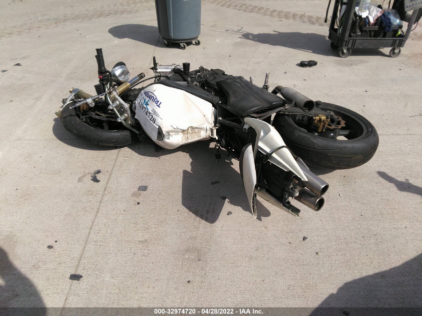 2008 TRIUMPH MOTORCYCLE STREET TRIPLE 675 SMTD01NE18J325792