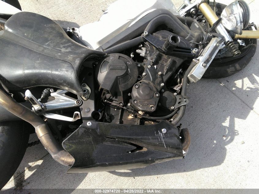 2008 TRIUMPH MOTORCYCLE STREET TRIPLE 675 SMTD01NE18J325792
