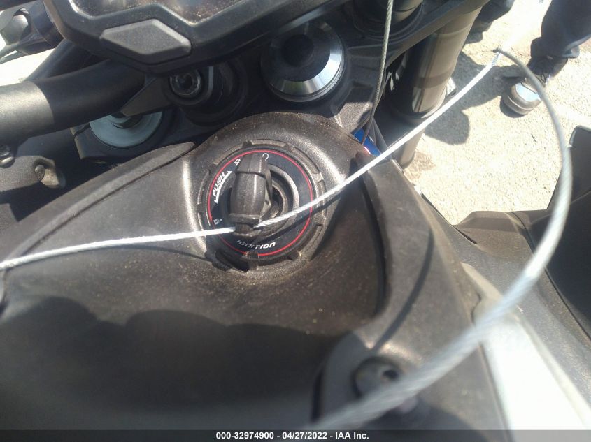 2020 KAWASAKI ZR900 F ML5ZRDF12LDA37758