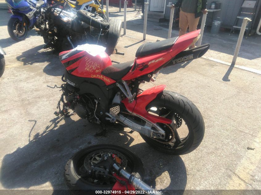 2006 HONDA CBR1000 RR JH2SC57056M206717