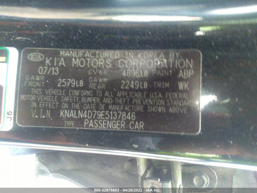2014 KIA CADENZA PREMIUM KNALN4D79E5137846
