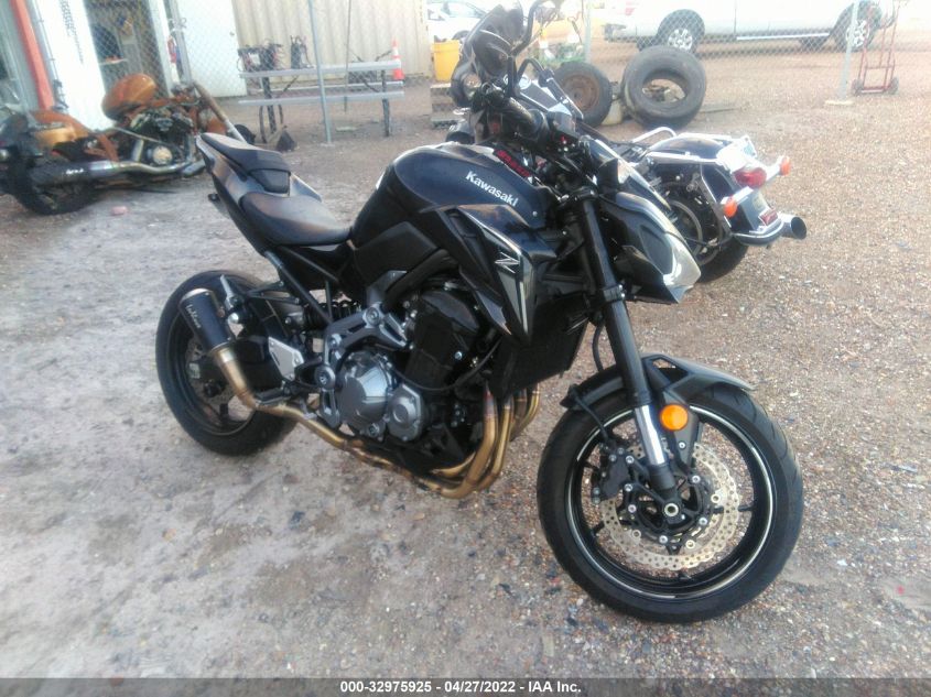 2017 KAWASAKI ZR900 JKAZR2A10HDA15017