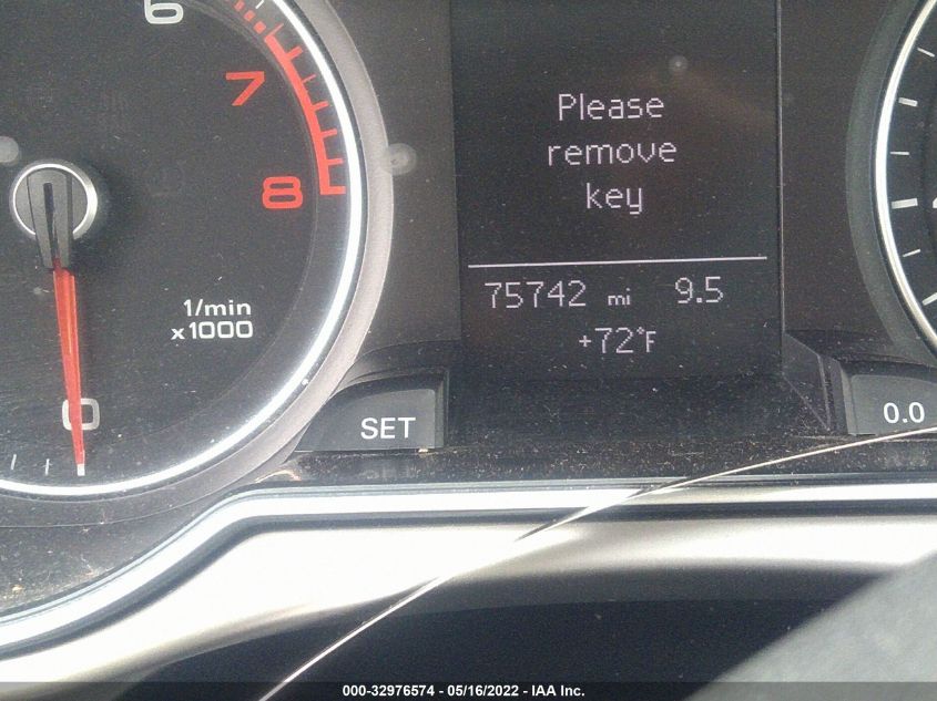 2015 AUDI A4 PREMIUM WAUBFAFL0FN007408