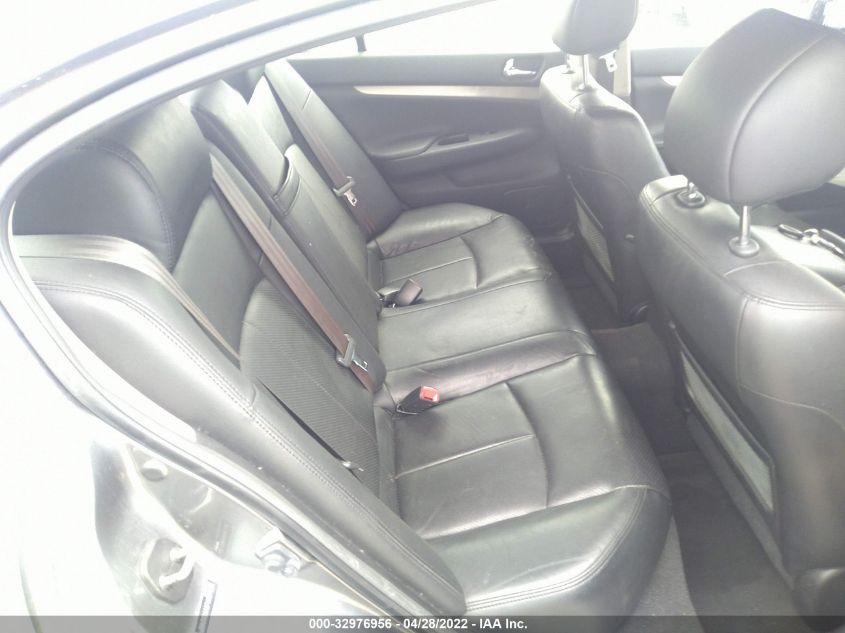 2015 INFINITI Q40 JN1CV6AR6FM651264
