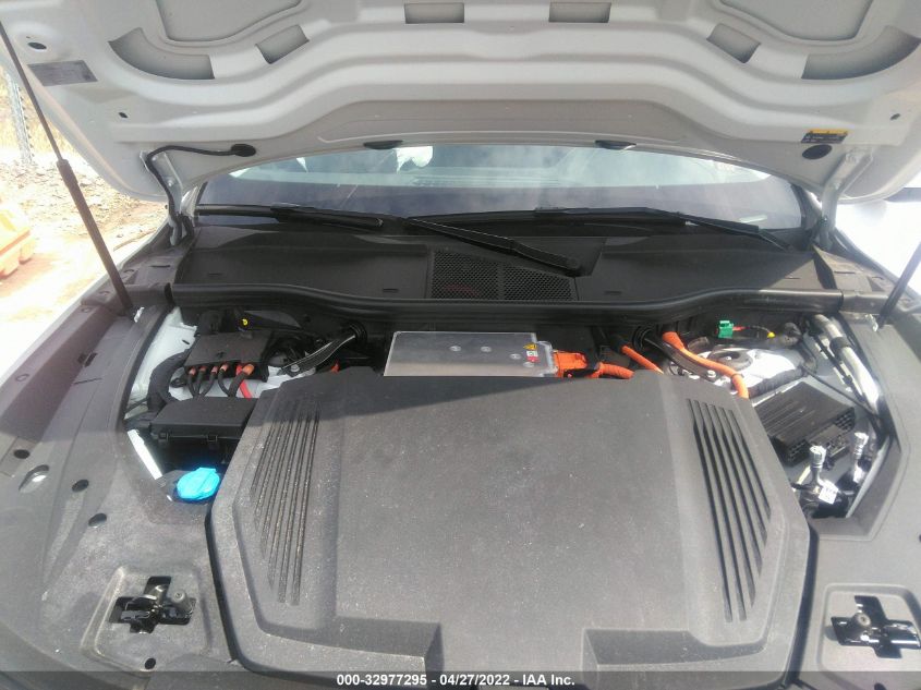 2022 AUDI E-TRON PREMIUM PLUS WA1LABGE1NB007875
