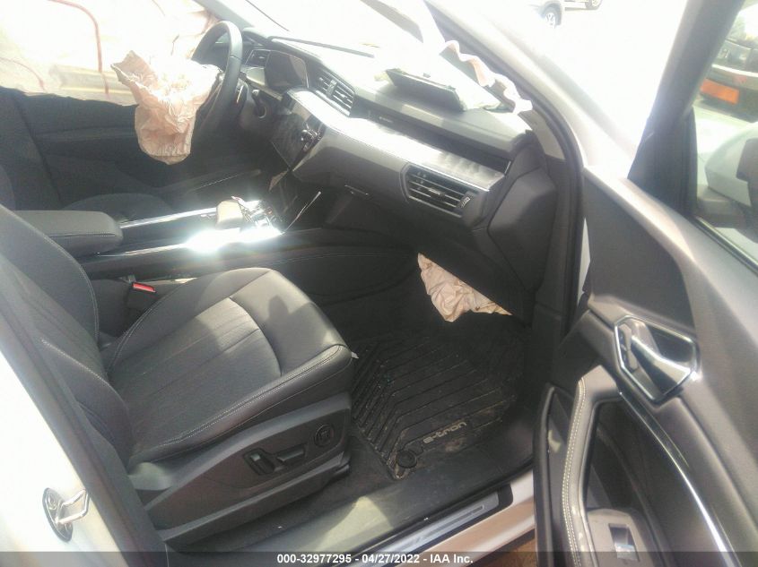 2022 AUDI E-TRON PREMIUM PLUS WA1LABGE1NB007875