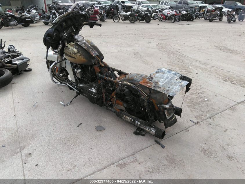 2017 HARLEY-DAVIDSON FLHXS STREET GLIDE SPECIAL 1HD1KRC17HB610774