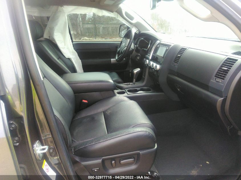 2019 TOYOTA SEQUOIA SR5/TRD SPORT 5TDBY5G18KS174251