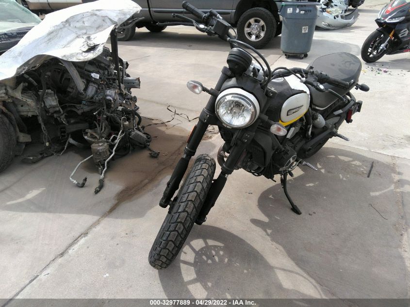 2017 DUCATI SCRAMBLER 800 ZDM15ANMXHB020610