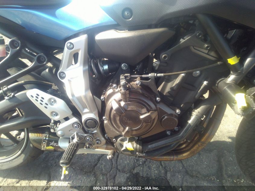 2017 YAMAHA FZ07 C JYARM06Y7HA003956