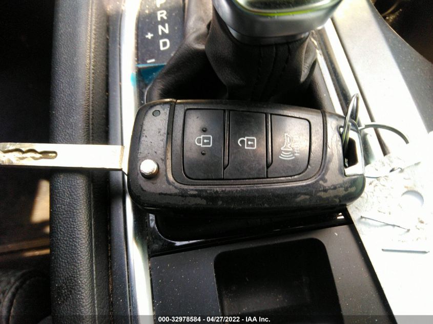 2020 HYUNDAI SANTA FE SE W/SULEV 5NMS23AD8LH269714