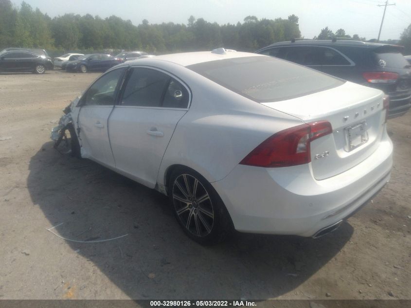 2016 VOLVO S60 INSCRIPTION T5 DRIVE-E PLATINUM LYV402FM9GB108699