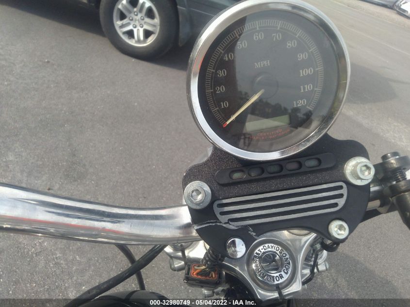 2004 HARLEY-DAVIDSON FXDI 1HD1GMW104K329295
