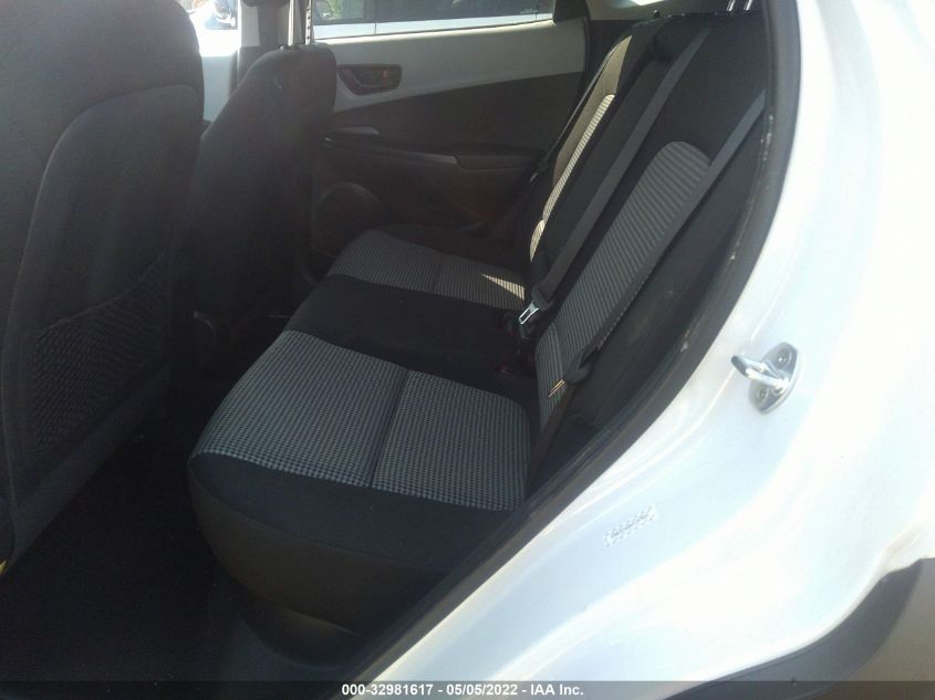 2019 HYUNDAI KONA SEL KM8K2CAA8KU197924