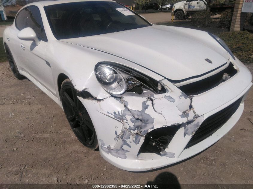 2013 PORSCHE PANAMERA 4 WP0AA2A74DL018269