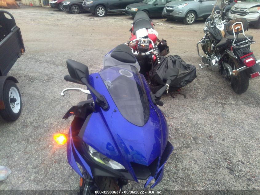 2020 YAMAHA YZFR3 A MH3RH18Y2LK003640