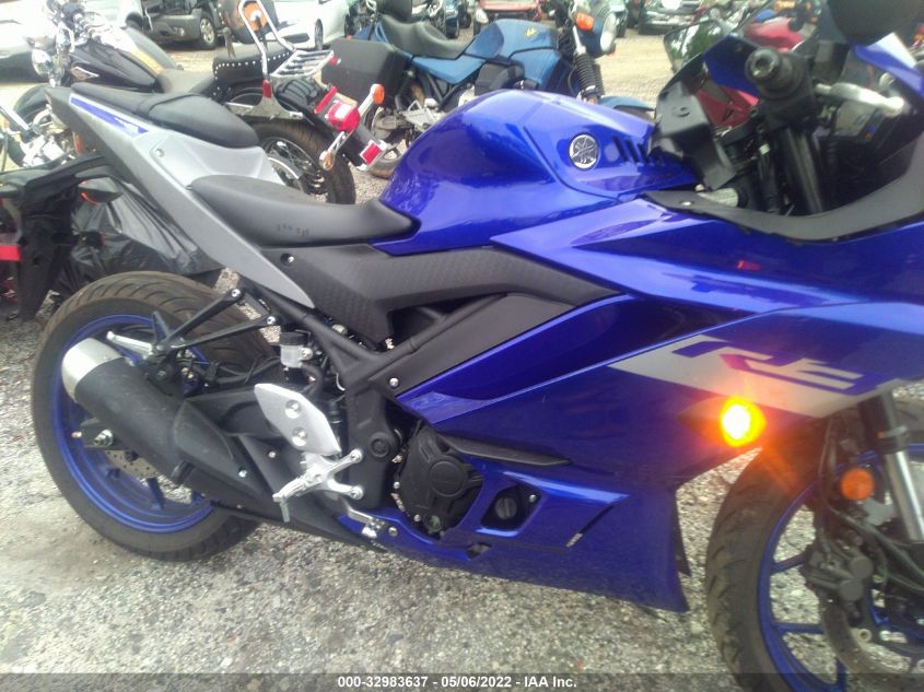 2020 YAMAHA YZFR3 A MH3RH18Y2LK003640