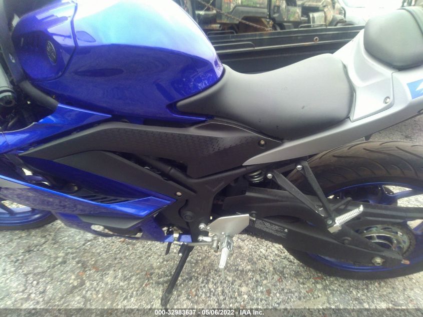2020 YAMAHA YZFR3 A MH3RH18Y2LK003640