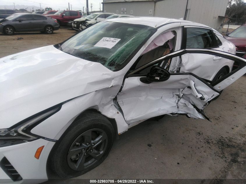 2021 KIA K5 LXS 5XXG14J2XMG009327