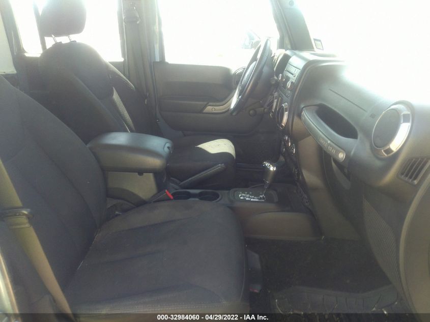 2015 JEEP WRANGLER UNLIMITED SPORT 1C4BJWDG1FL525415