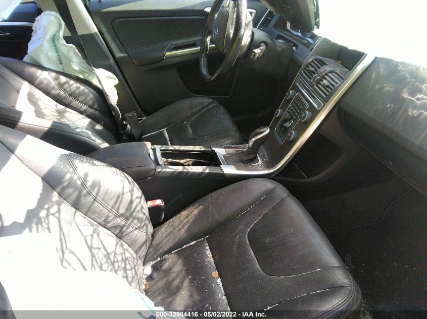 2014 VOLVO XC60 3.2L YV4940DL7E2514999